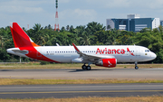 Avianca Brazil (Oceanair) Airbus A320-214 (PR-OCM) at  Salvador - International (Deputado Luís Eduardo Magalhães), Brazil