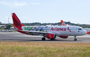 Avianca Brazil (Oceanair) Airbus A320-214 (PR-OCN) at  Salvador - International (Deputado Luís Eduardo Magalhães), Brazil