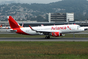 Avianca Brazil (Oceanair) Airbus A320-214 (PR-OCY) at  Sao Paulo - Guarulhos - Andre Franco Montoro (Cumbica), Brazil