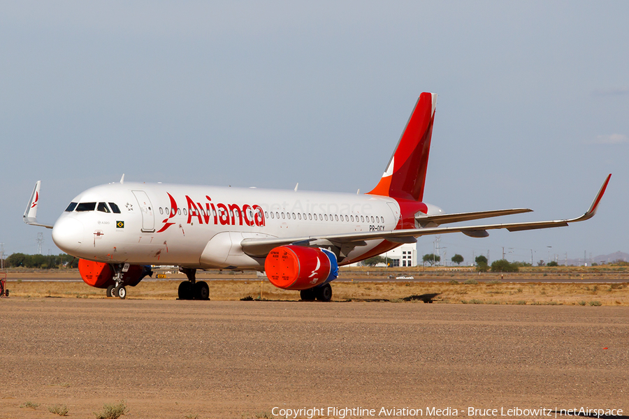 Avianca Brazil (Oceanair) Airbus A320-214 (PR-OCY) | Photo 358592