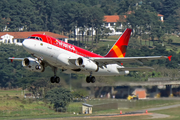 Avianca Brazil (Oceanair) Airbus A318-122 (PR-OND) at  Sao Paulo - Guarulhos - Andre Franco Montoro (Cumbica), Brazil