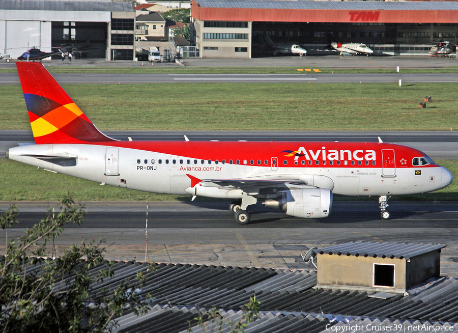 Avianca Brazil (Oceanair) Airbus A319-115 (PR-ONJ) | Photo 143899