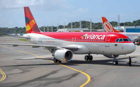 Avianca Brazil (Oceanair) Airbus A320-214 (PR-ONL) at  Salvador - International (Deputado Luís Eduardo Magalhães), Brazil