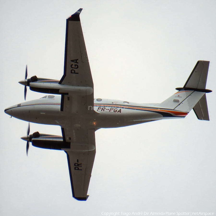 (Private) Beech King Air B200GT (PR-PGA) | Photo 601924