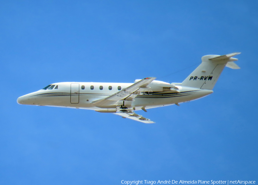 (Private) Cessna 650 Citation VII (PR-RVW) | Photo 501336