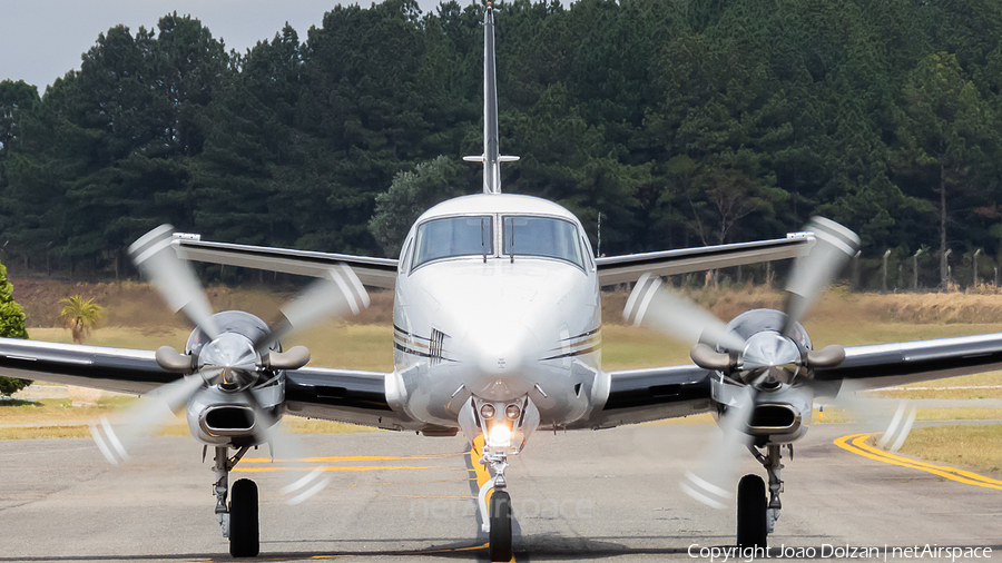 (Private) Beech C90GTi King Air (PR-SBM) | Photo 380612