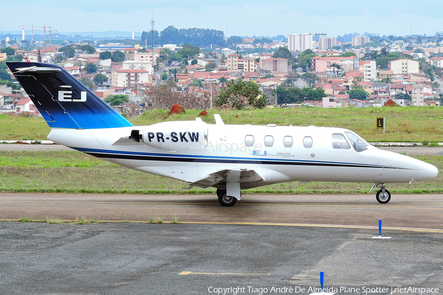 EJ - Escola de Aviacao Civil Cessna 525 CitationJet (PR-SKW) | Photo 543939