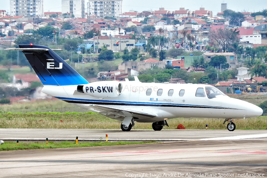 EJ - Escola de Aviacao Civil Cessna 525 CitationJet (PR-SKW) | Photo 659680