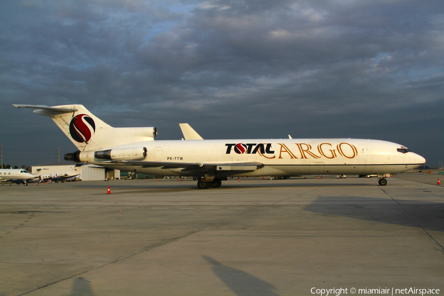 Total Linhas Aereas Cargo Boeing 727-225F(Adv) (PR-TTW) | Photo 1853
