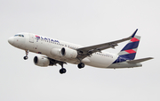 LATAM Airlines Brasil Airbus A320-214 (PR-TYD) at  Sao Paulo - Guarulhos - Andre Franco Montoro (Cumbica), Brazil