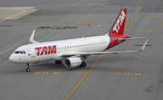 TAM Brazilian Airlines Airbus A320-214 (PR-TYD) at  Sao Paulo - Guarulhos - Andre Franco Montoro (Cumbica), Brazil