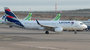 LATAM Airlines Brasil Airbus A320-214 (PR-TYT) at  Gran Canaria, Spain