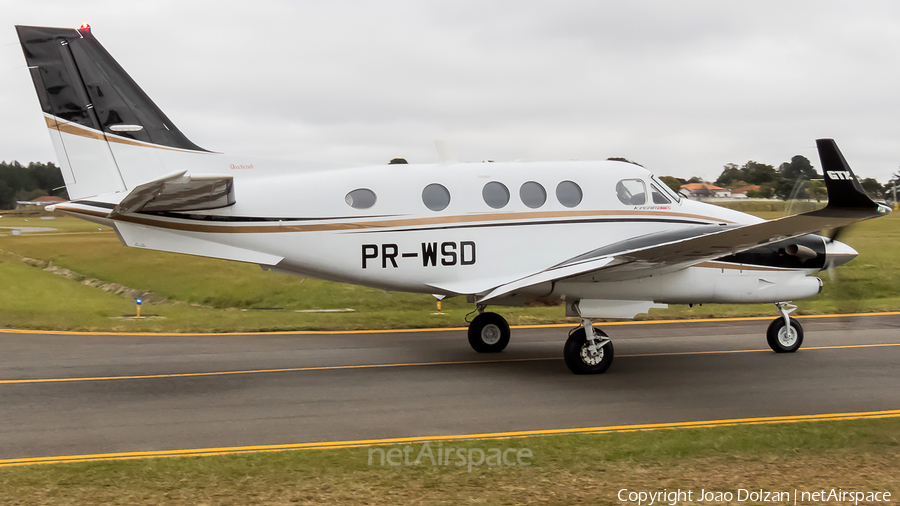 (Private) Beech C90GTx King Air (PR-WSD) | Photo 380675