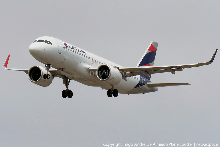 LATAM Airlines Brasil Airbus A320-273N (PR-XBB) | Photo 352389