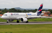 LATAM Airlines Brasil Airbus A320-271N (PR-XBH) at  Teresina - Senador Petrônio Portella, Brazil