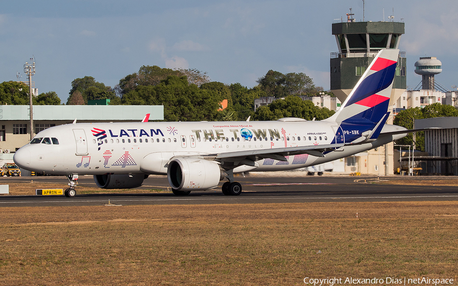 LATAM Airlines Brasil Airbus A320-271N (PR-XBK) | Photo 601583