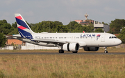 LATAM Airlines Brasil Airbus A320-271N (PR-XBM) at  Teresina - Senador Petrônio Portella, Brazil