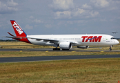 TAM Brazilian Airlines Airbus A350-941 (PR-XTA) at  Paris - Charles de Gaulle (Roissy), France