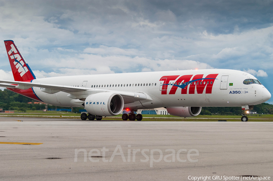 TAM Brazilian Airlines Airbus A350-941 (PR-XTA) | Photo 331537