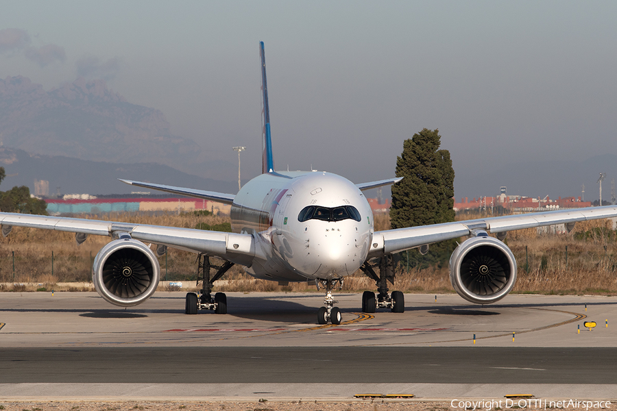 TAM Brazilian Airlines Airbus A350-941 (PR-XTB) | Photo 292769