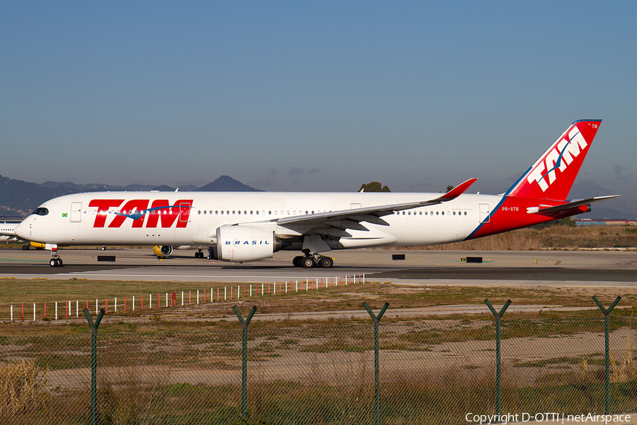 TAM Brazilian Airlines Airbus A350-941 (PR-XTB) | Photo 292770