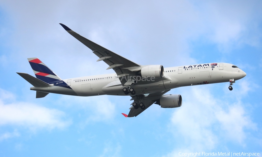 LATAM Airlines Brasil Airbus A350-941 (PR-XTD) | Photo 407587