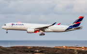 LATAM Airlines Brasil Airbus A350-941 (PR-XTH) at  Gran Canaria, Spain