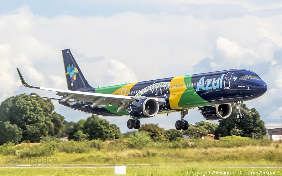 Azul Linhas Aereas Brasileiras Airbus A321-251NX (PR-YJE) | Photo 509822