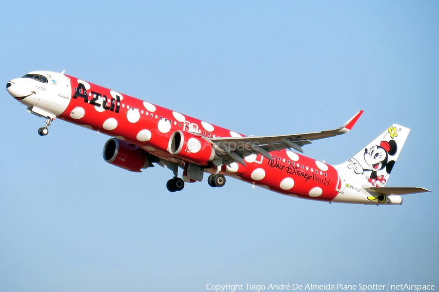 Azul Linhas Aereas Brasileiras Airbus A321-251NX (PR-YJF) | Photo 610250