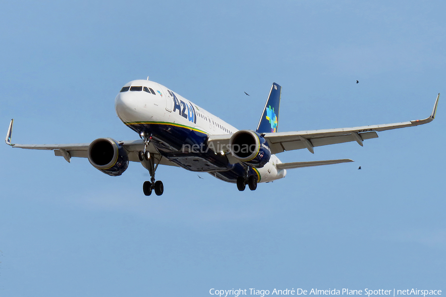 Azul Linhas Aereas Brasileiras Airbus A320-251N (PR-YRA) | Photo 346380