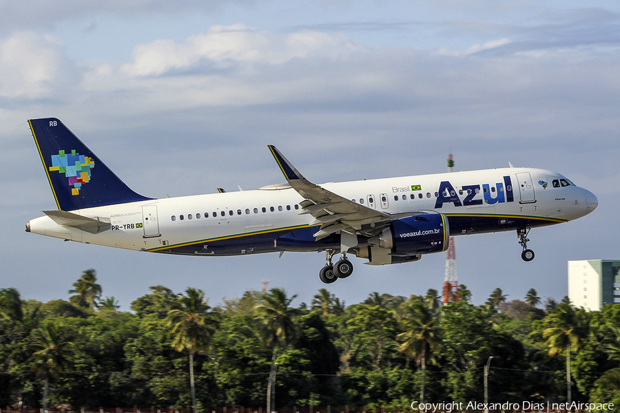 Azul Linhas Aereas Brasileiras Airbus A320-251N (PR-YRB) | Photo 497825