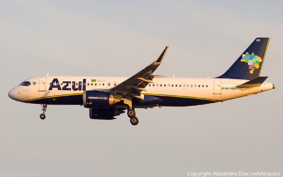 Azul Linhas Aereas Brasileiras Airbus A320-251N (PR-YRD) | Photo 529501