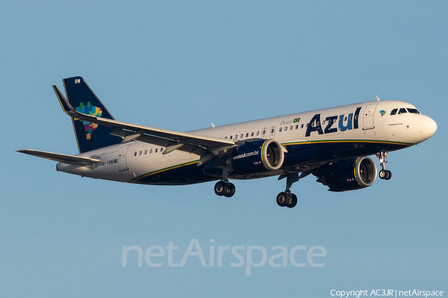 Azul Linhas Aereas Brasileiras Airbus A320-251N (PR-YRW) | Photo 329615