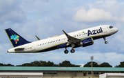 Azul Linhas Aereas Brasileiras Airbus A320-251N (PR-YRY) at  Teresina - Senador Petrônio Portella, Brazil