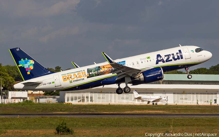Azul Linhas Aereas Brasileiras Airbus A320-251N (PR-YSE) | Photo 540469