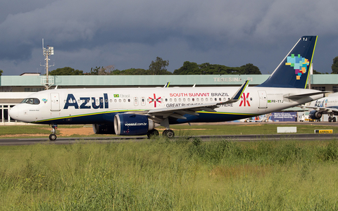 Azul Linhas Aereas Brasileiras Airbus A320-251N (PR-YYJ) at  Teresina - Senador Petrônio Portella, Brazil