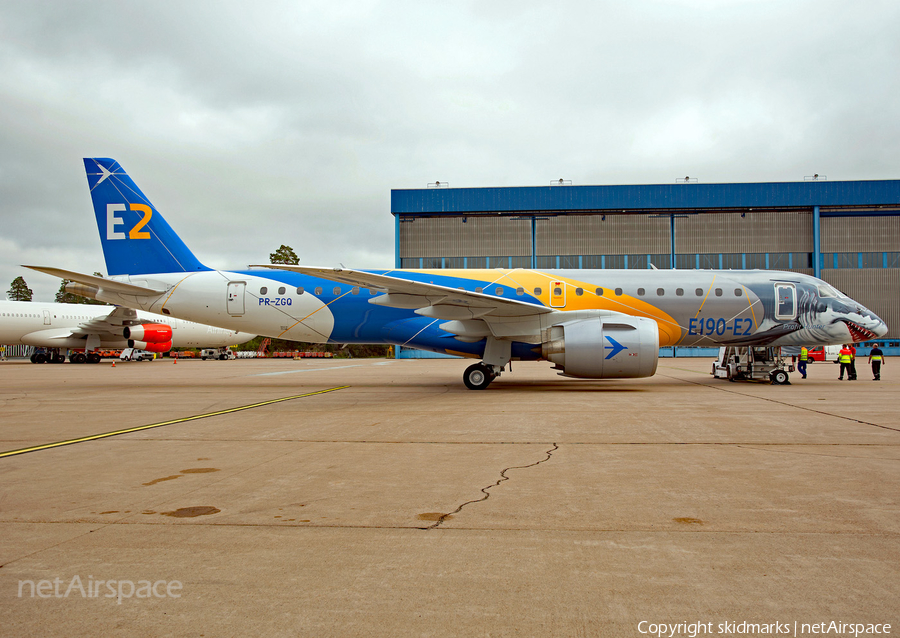 Embraer Embraer ERJ-190E2 (ERJ-190-300STD) (PR-ZGQ) | Photo 262820