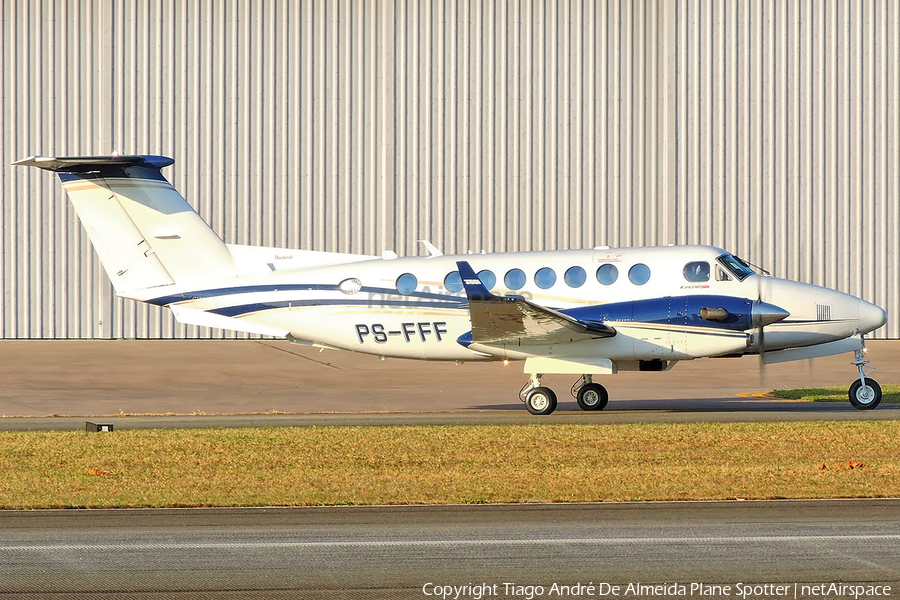 (Private) Beech King Air 350i (PS-FFF) | Photo 481773