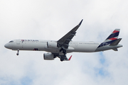 LATAM Airlines Brasil Airbus A321-271NX (PS-LBF) at  Rio De Janeiro - Galeao - Antonio Carlos Jobim International, Brazil