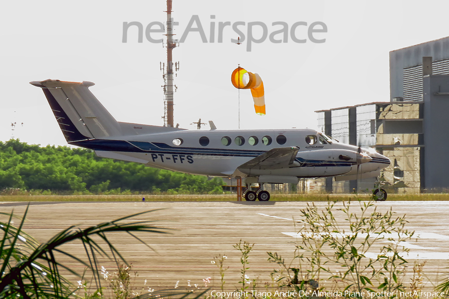 (Private) Beech King Air B200 (PT-FFS) | Photo 385184