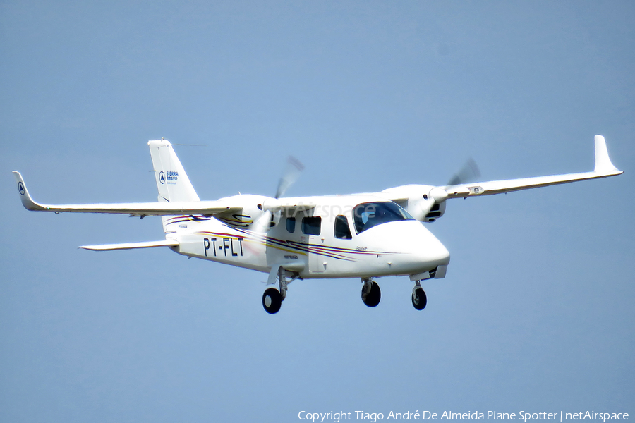 Sierra Bravo Escola de Aviação Tecnam P2006T (PT-FLT) | Photo 618716