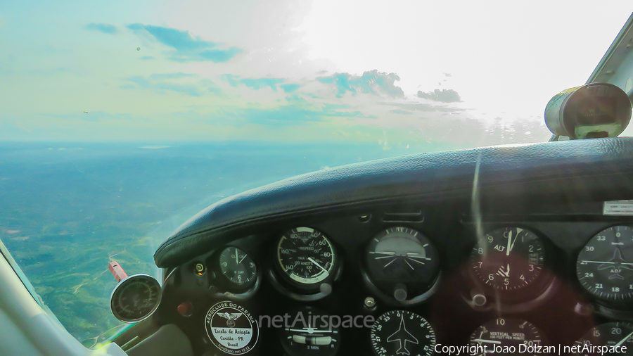 Aeroclube do Paraná Piper PA-28-140 Cherokee F (PT-IYQ) | Photo 359450