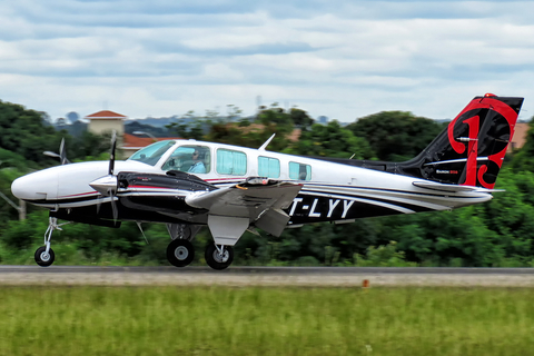 (Private) Beech 58 Baron (PT-LYY) at  Sorocaba - Bertram Luiz Leupolz, Brazil