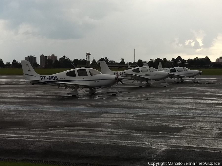 (Private) Cirrus SR20 (PT-MDS) | Photo 340257