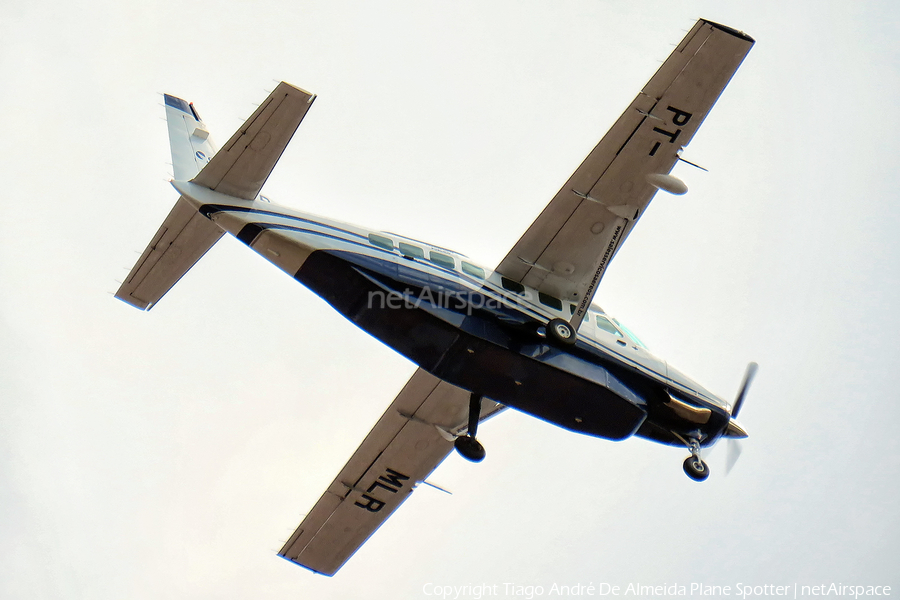 Sales Serviços Aéreos Cessna 208B Grand Caravan (PT-MLR) | Photo 615382