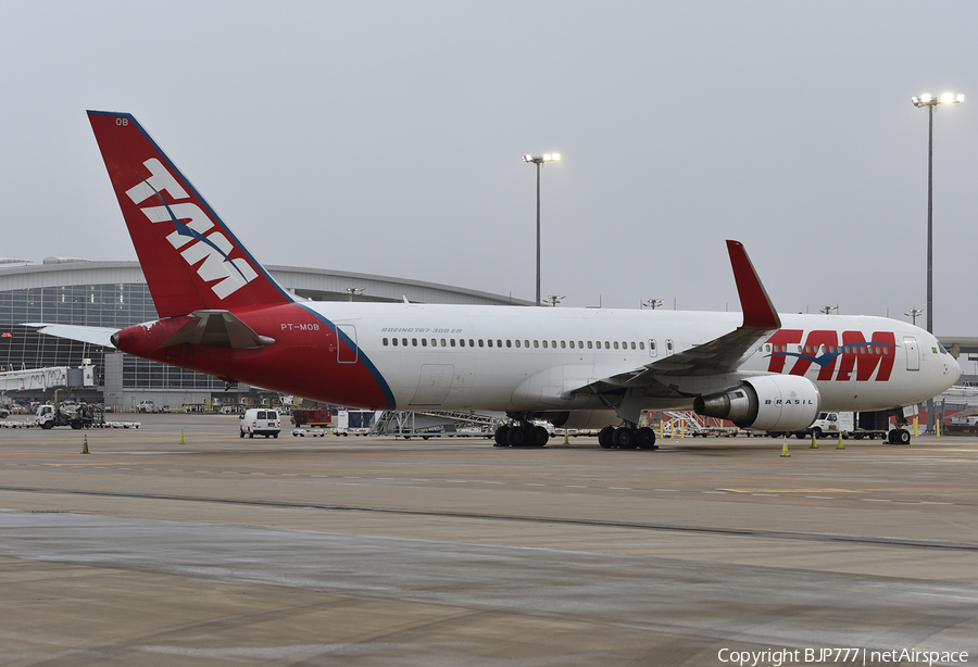 TAM Brazilian Airlines Boeing 767-316(ER) (PT-MOB) | Photo 378773