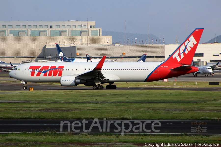 TAM Brazilian Airlines Boeing 767-316(ER) (PT-MOB) | Photo 354068