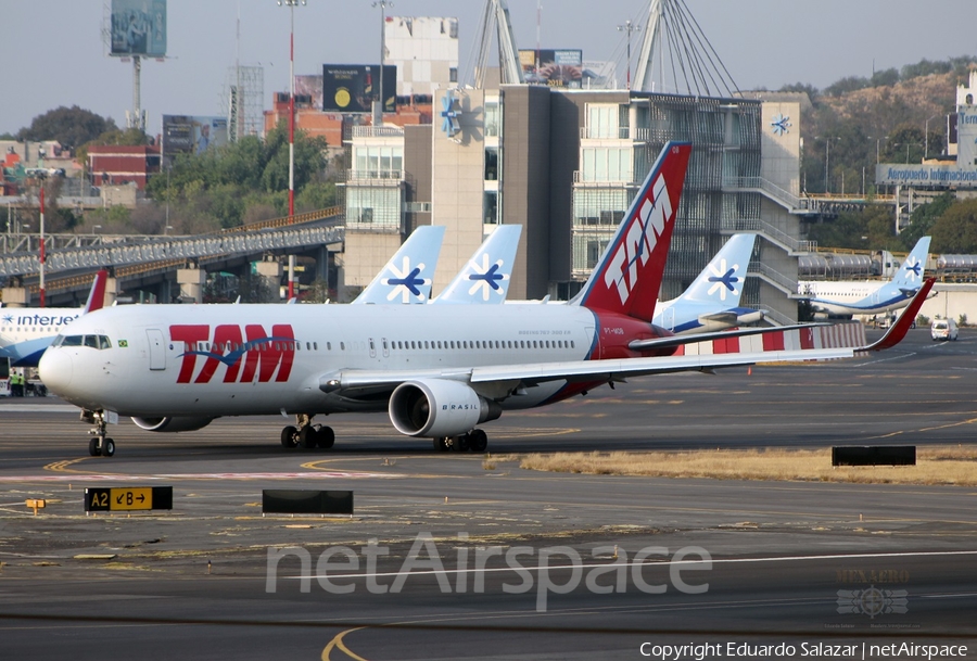 TAM Brazilian Airlines Boeing 767-316(ER) (PT-MOB) | Photo 409138