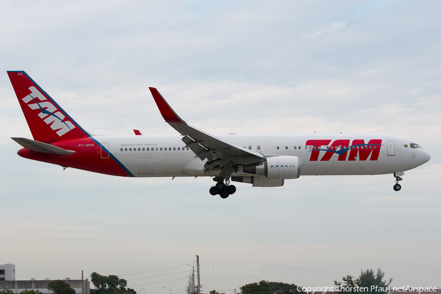 TAM Brazilian Airlines Boeing 767-316(ER) (PT-MOB) | Photo 101721
