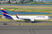 LATAM Airlines Brasil Boeing 767-316(ER) (PT-MOD) at  Boston - Logan International, United States